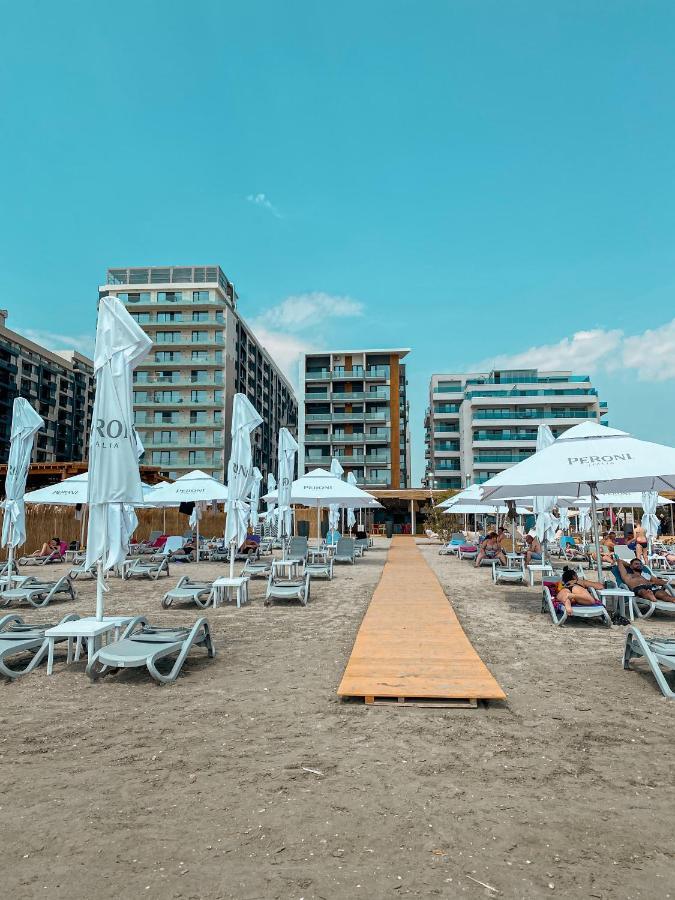 Black Sea Booking - Dubai Navodari Exterior photo